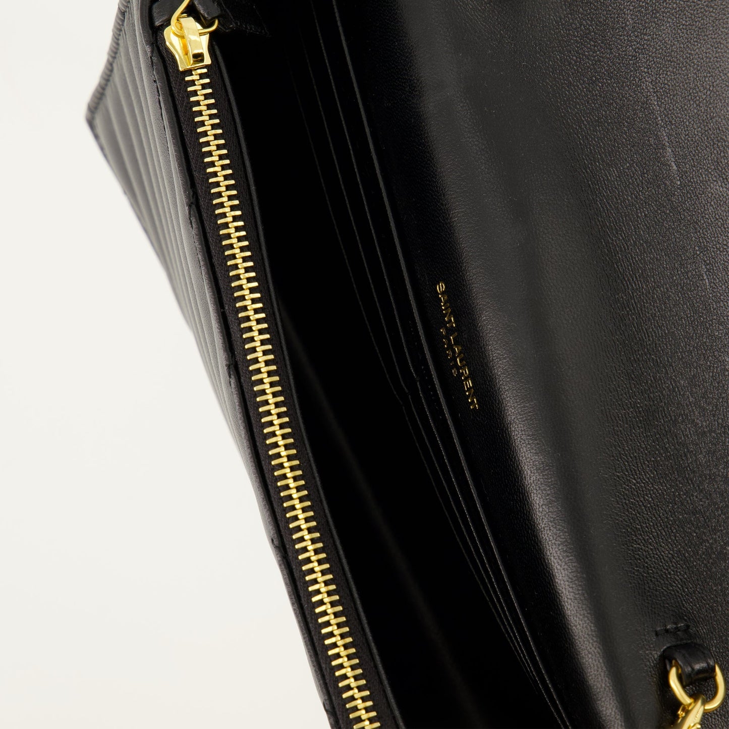 Chain Envelope Wallets