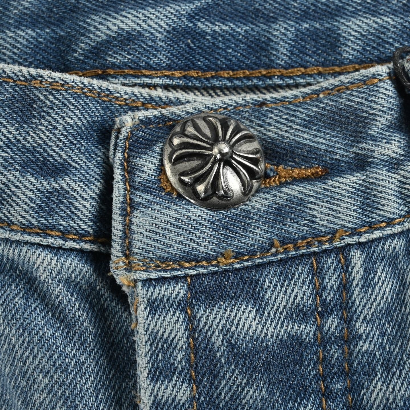 Cross Patch Denim Jeans | Blue