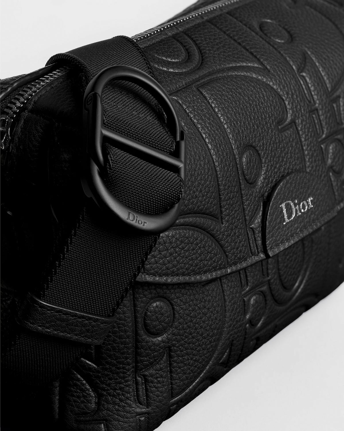 Mini Jett Flap Messenger Bag in Black Dior Gravity Grained Leather