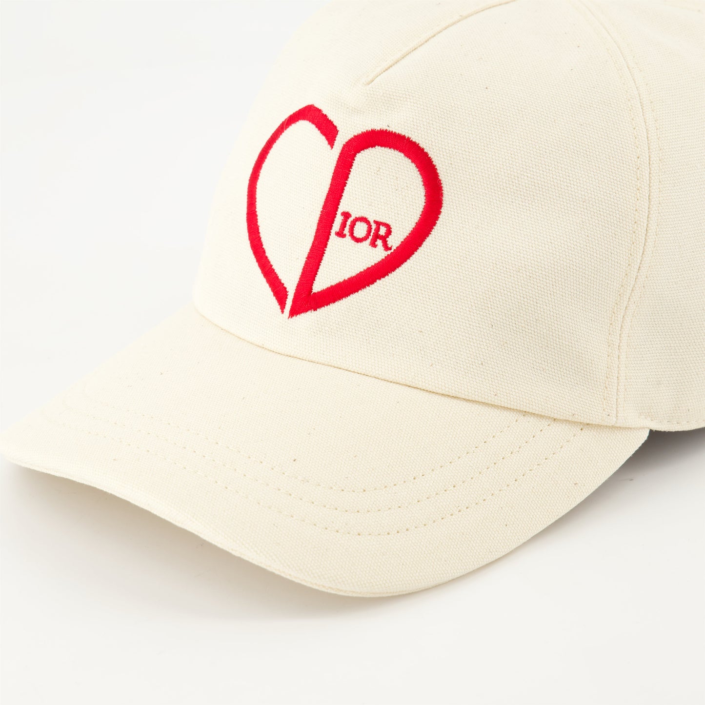 Casquette beige CD heart