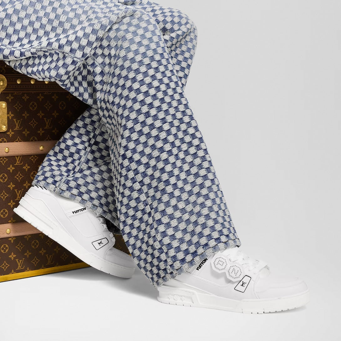 Pristine Contrast-Graphic LV Trainer