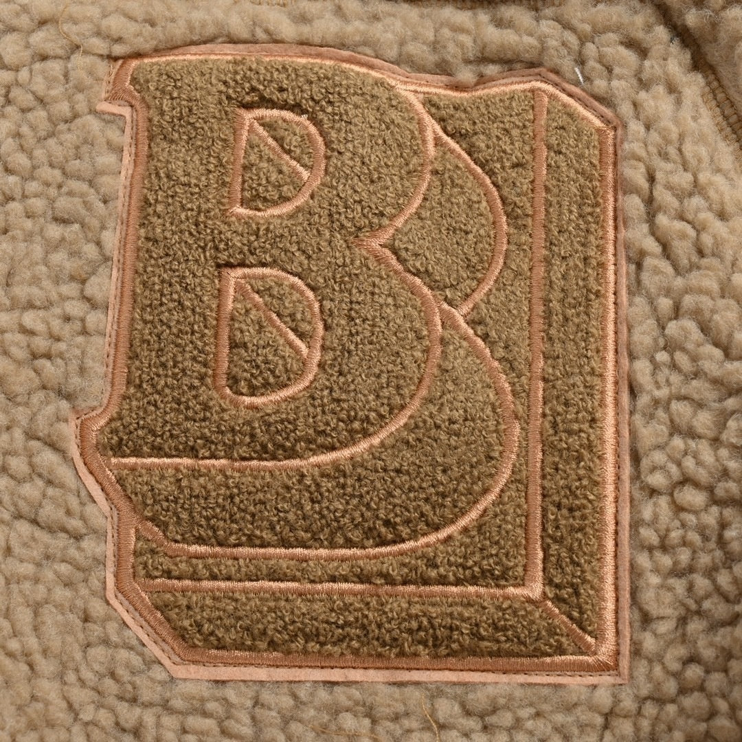 B Motif Deep Pile Fleece Jacket | Beige