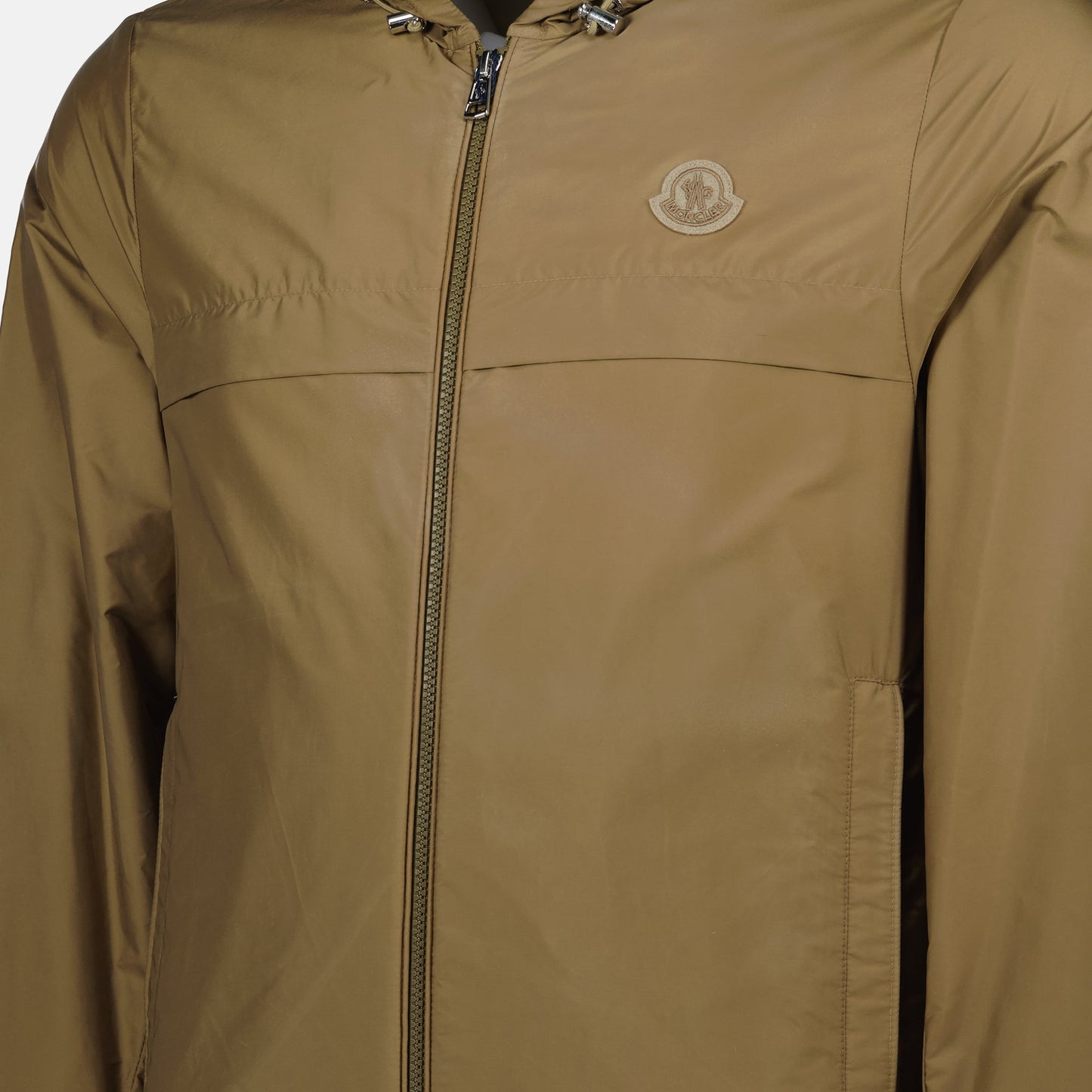 Rifeo Windbreaker