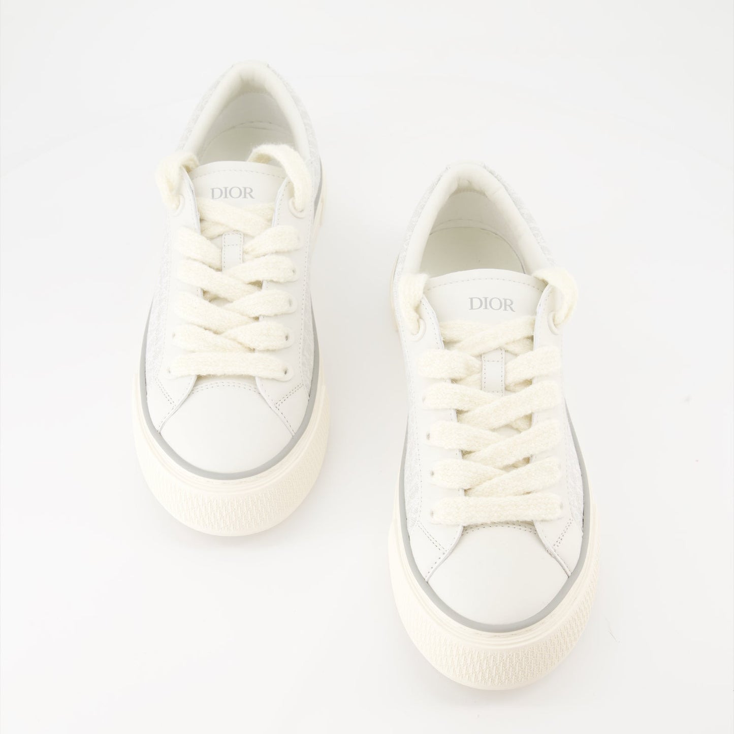 B33 sneakers