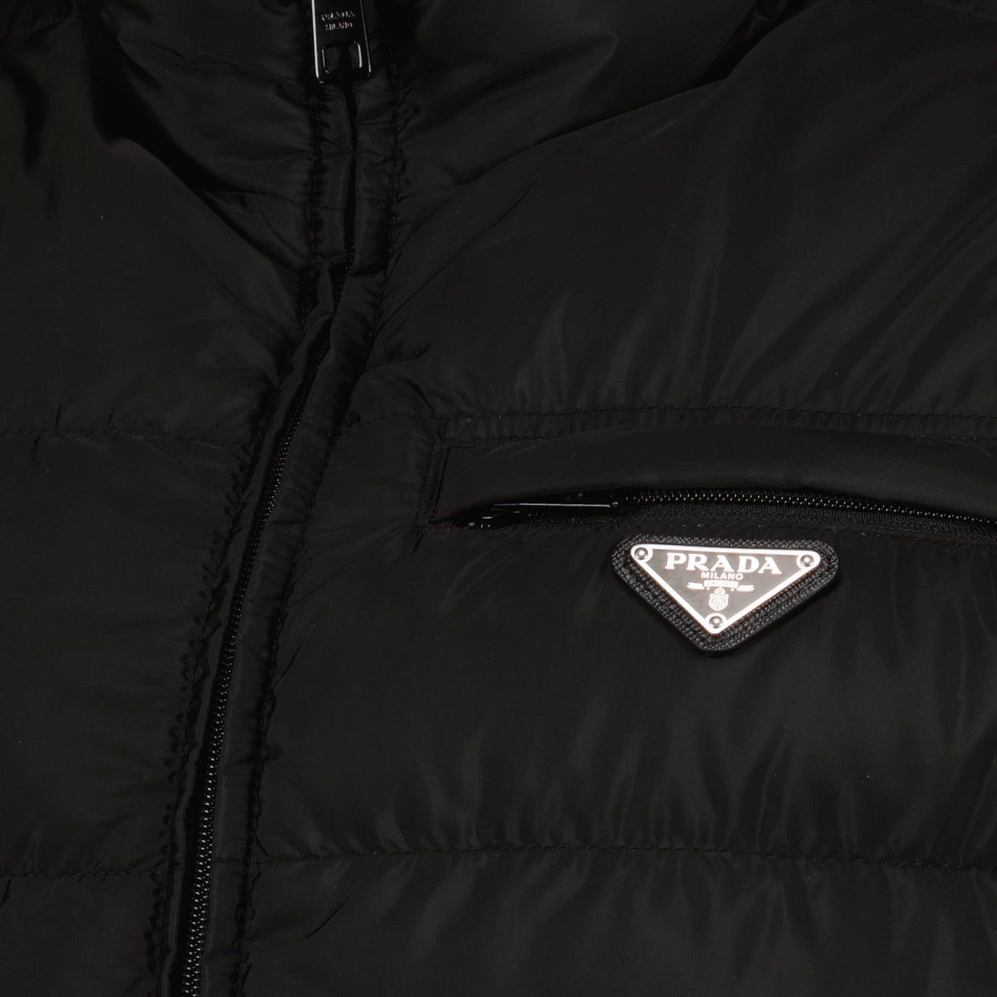 Sleeveless down jacket in Re-Nylon