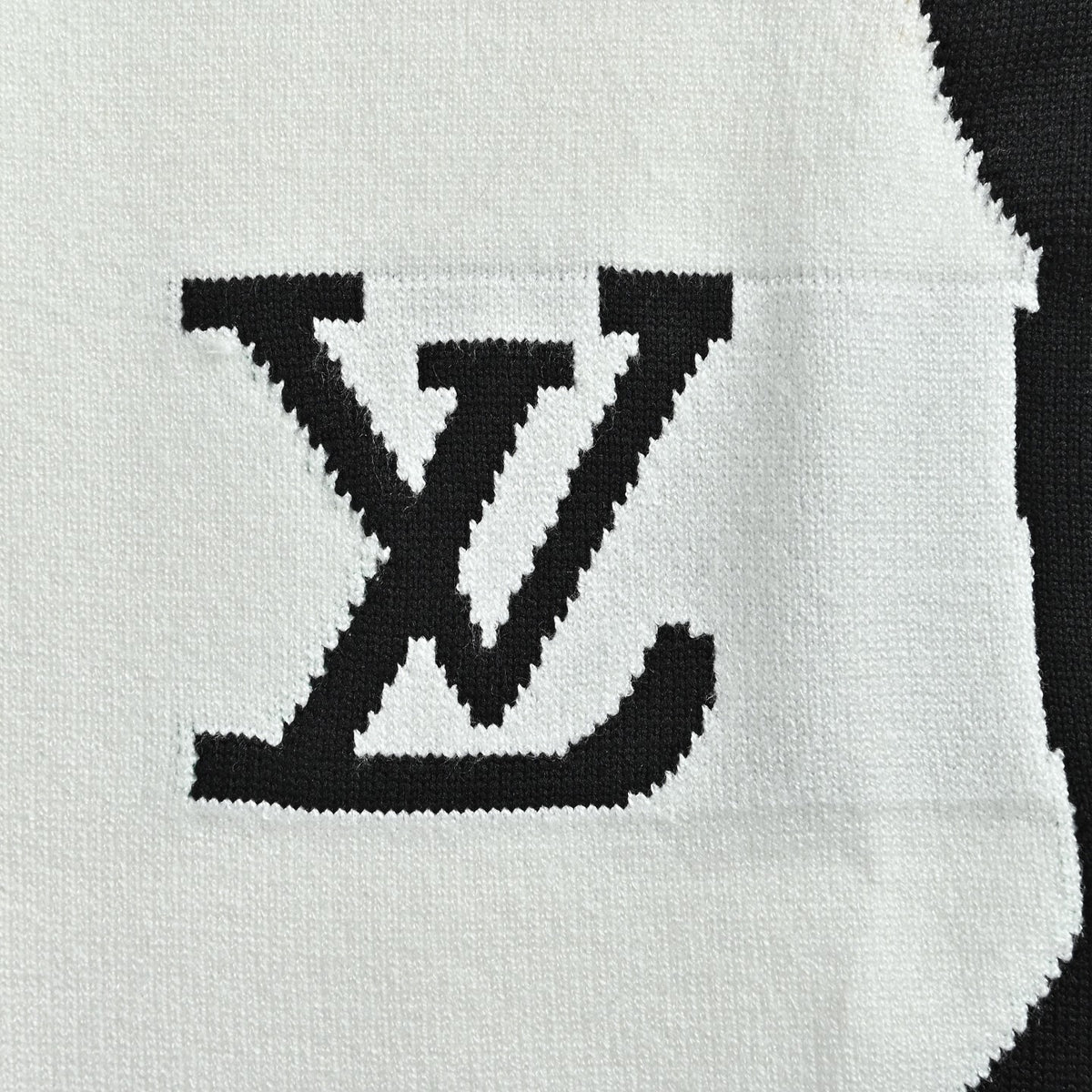 Abstract Portrait Jacquard Crewneck Sweater in Off-White