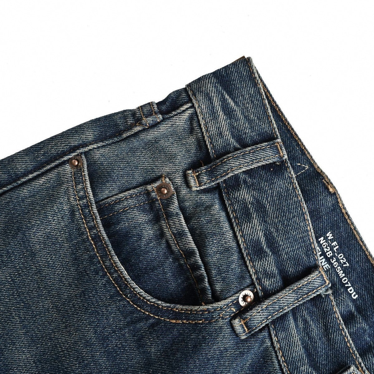 Women Vintage Wash Flared Denim Jeans in Indigo Blue