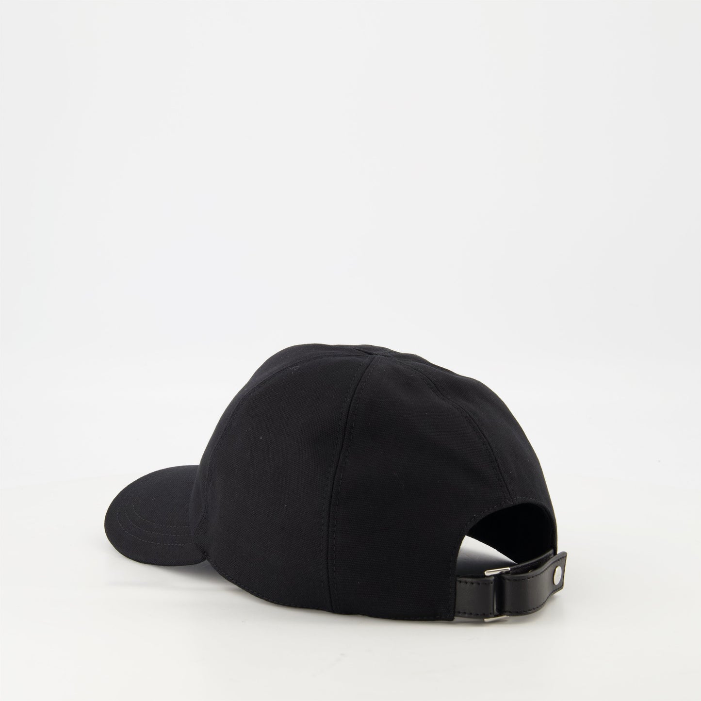 Dior Charm Cap