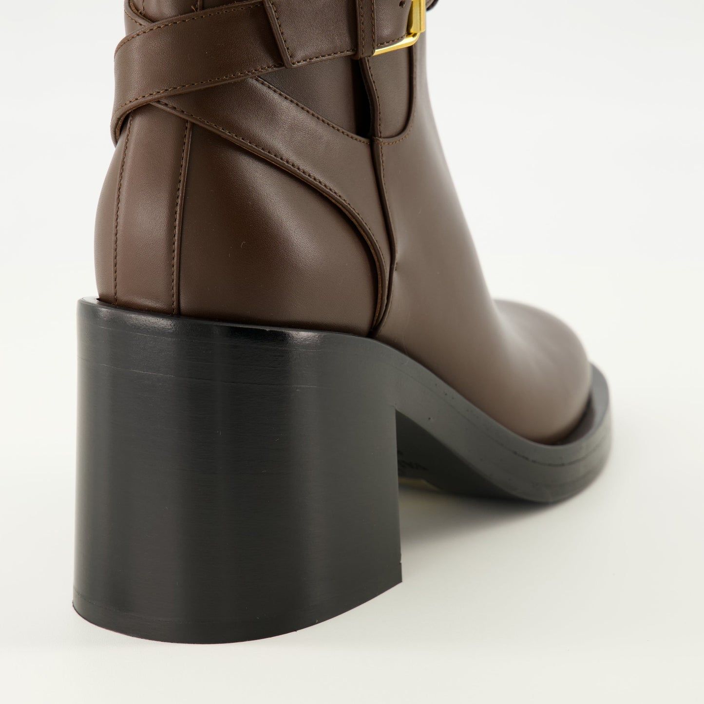 Vlogo Ankle Boots