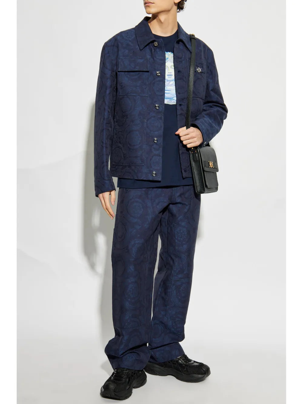 Medusa Gallery T-shirt