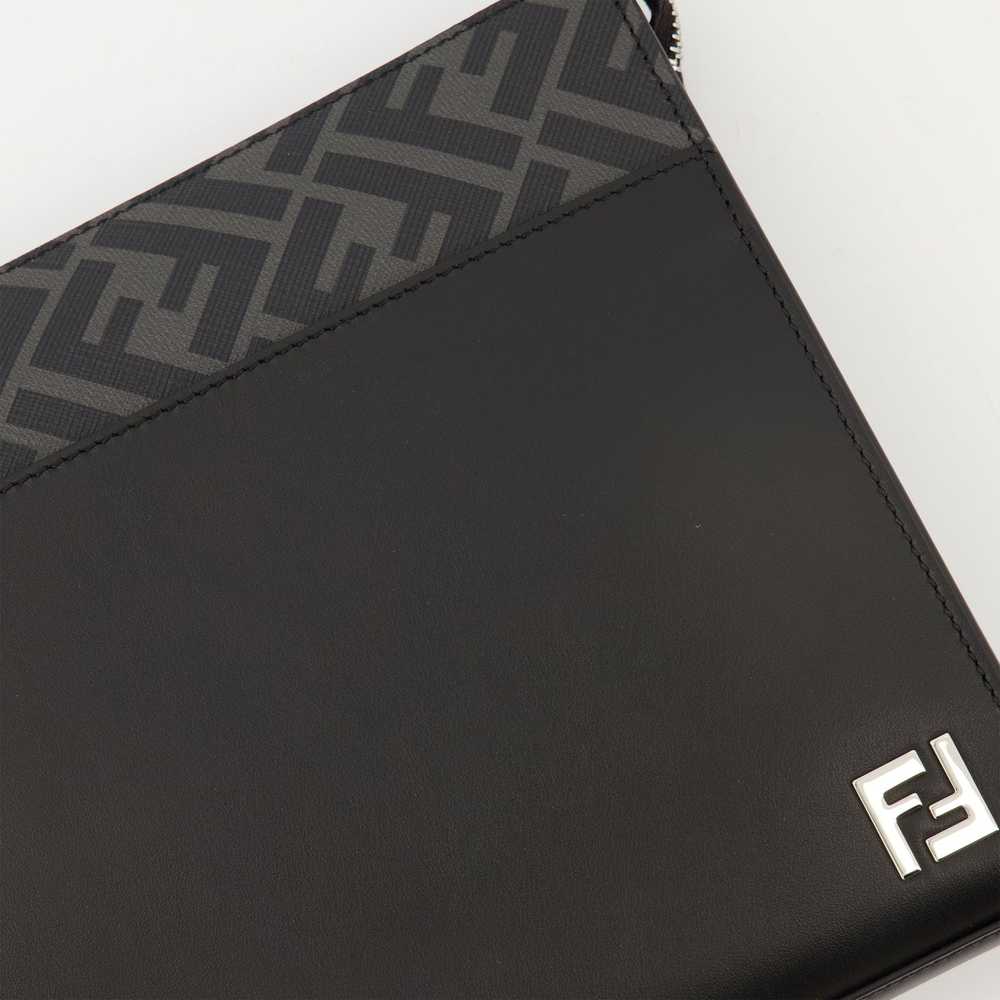 Squared FF Pouch
