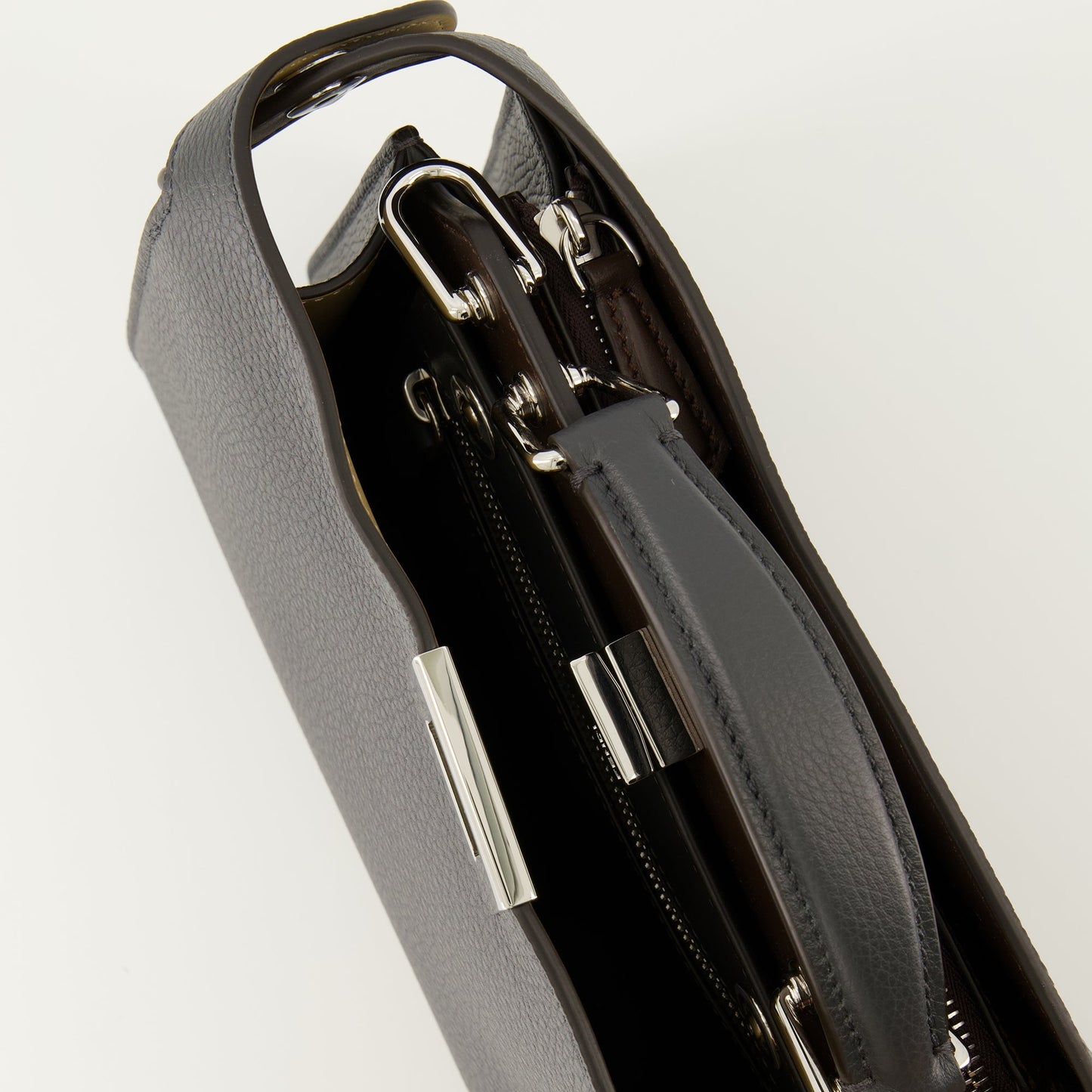 PeekabooISeeU small grey bag