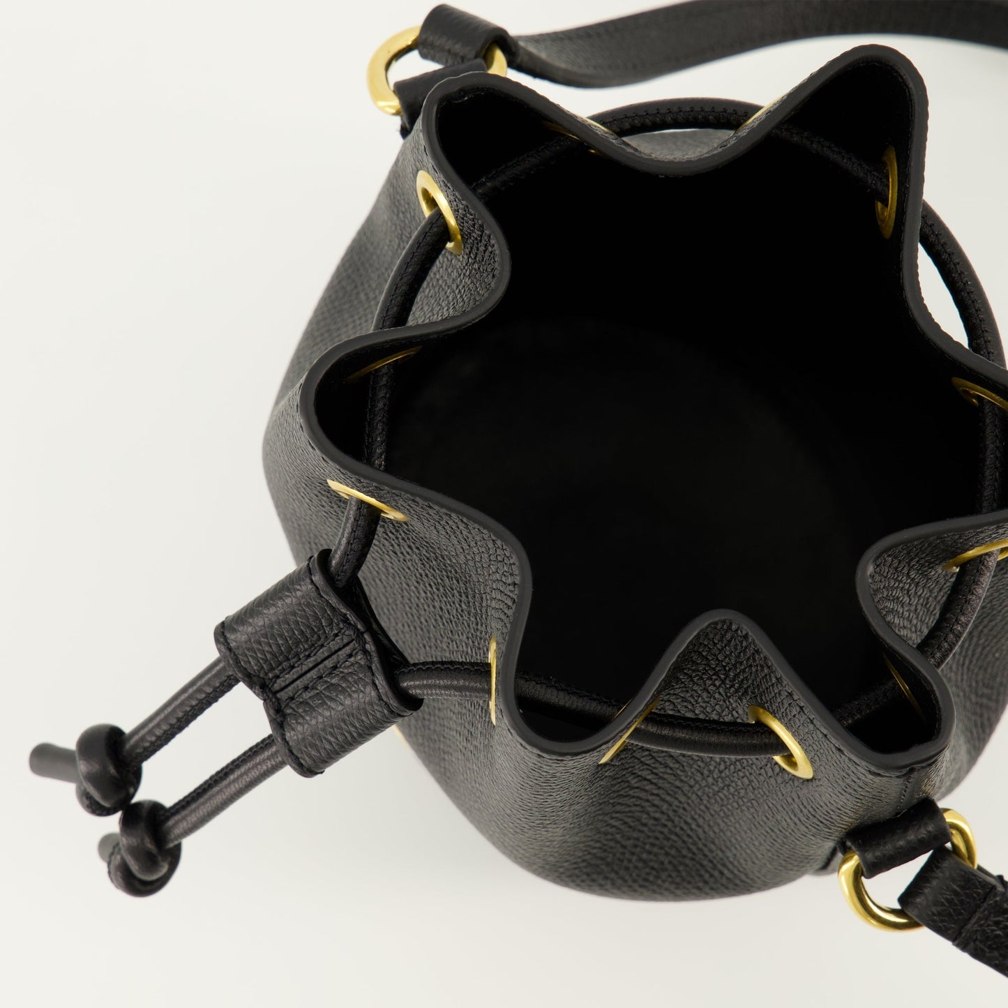 VLogo Bucket Bag