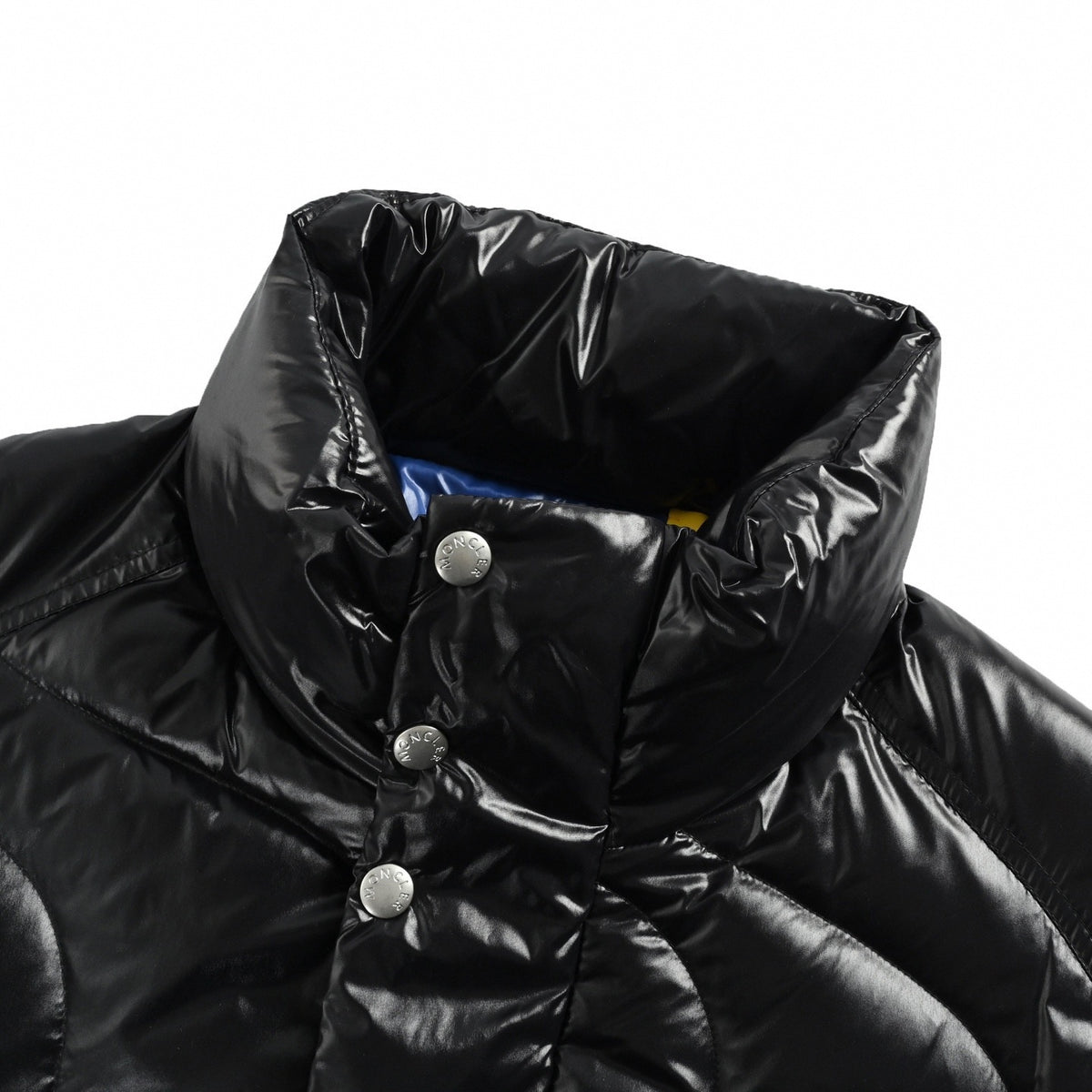 Shiny Wave-Quilted Down Puffer Jacket in Glossy Black