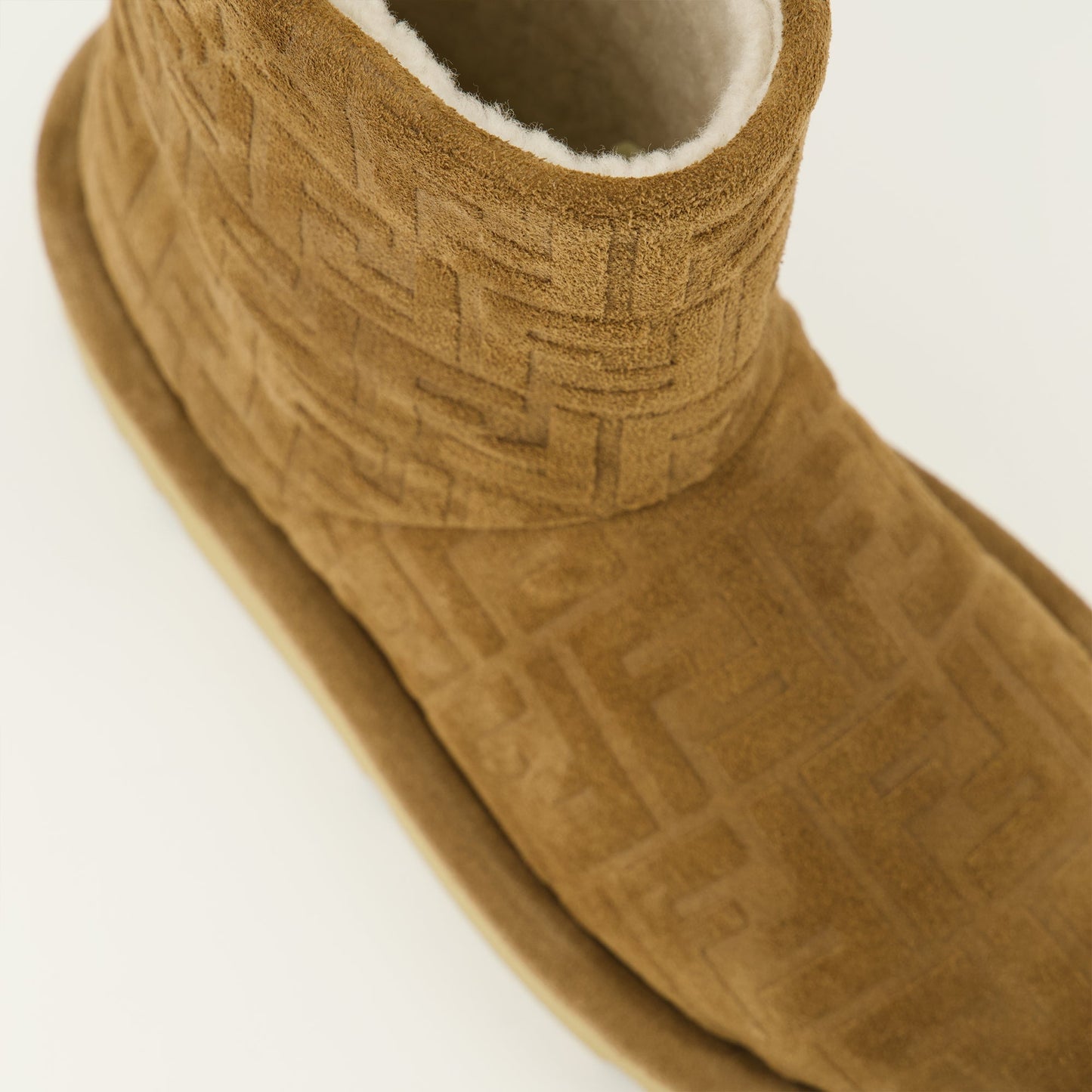 Brown Suede Après Ski Boots