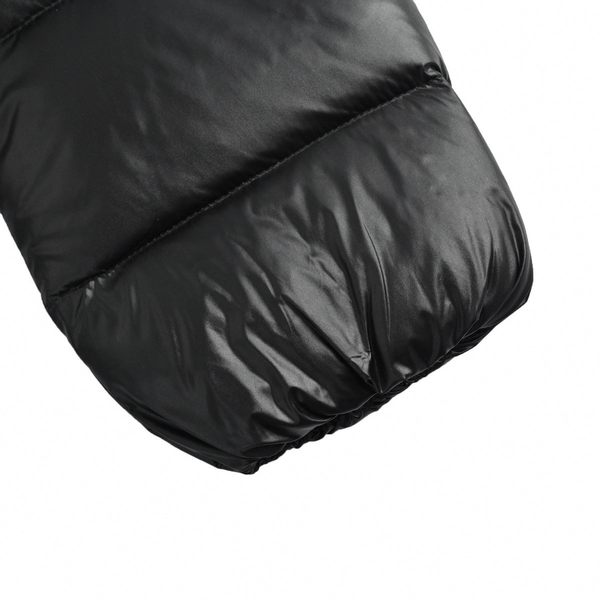 Suyenne Longue Saison Mid-Length Down Coat in Glossy Black