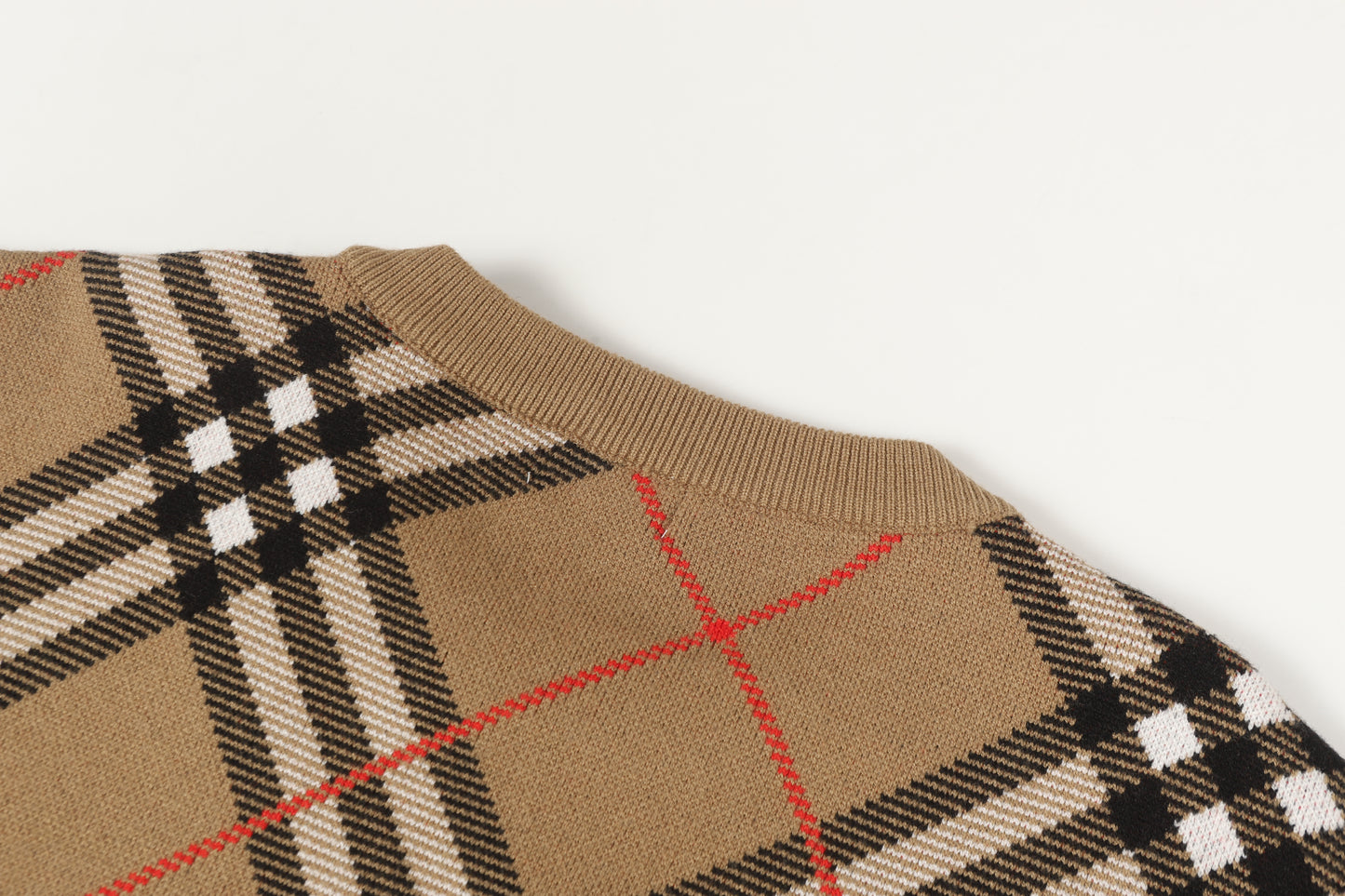 Giant Check Diamond Intarsia Wool Crewneck | Archive Beige