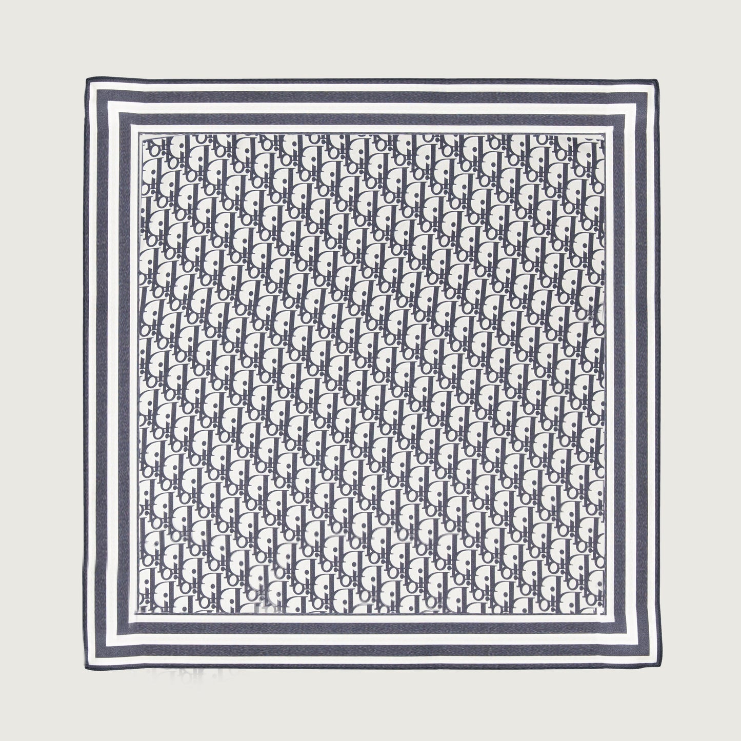 Carré de soie Oblique