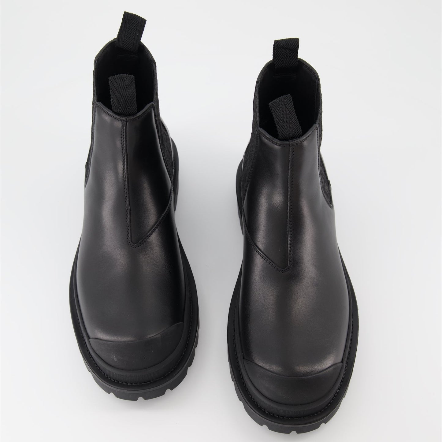 Explorer Chelsea Boots