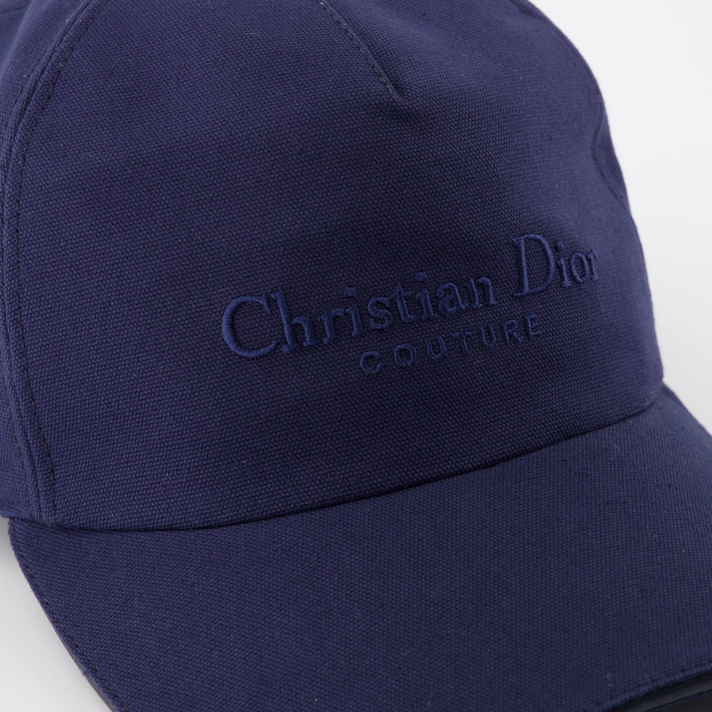 Embroidered cap
