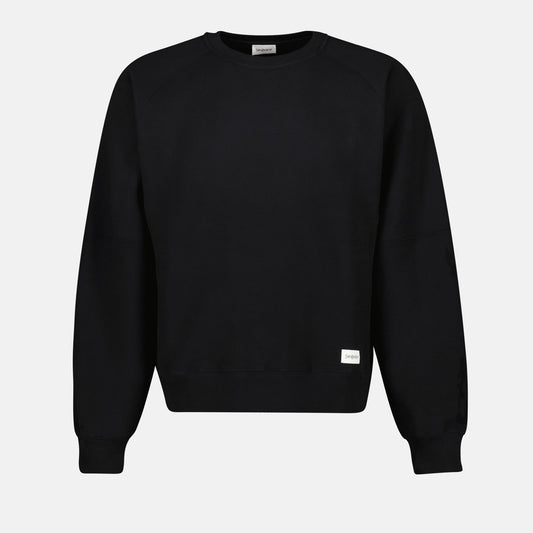 Black sweatshirt
