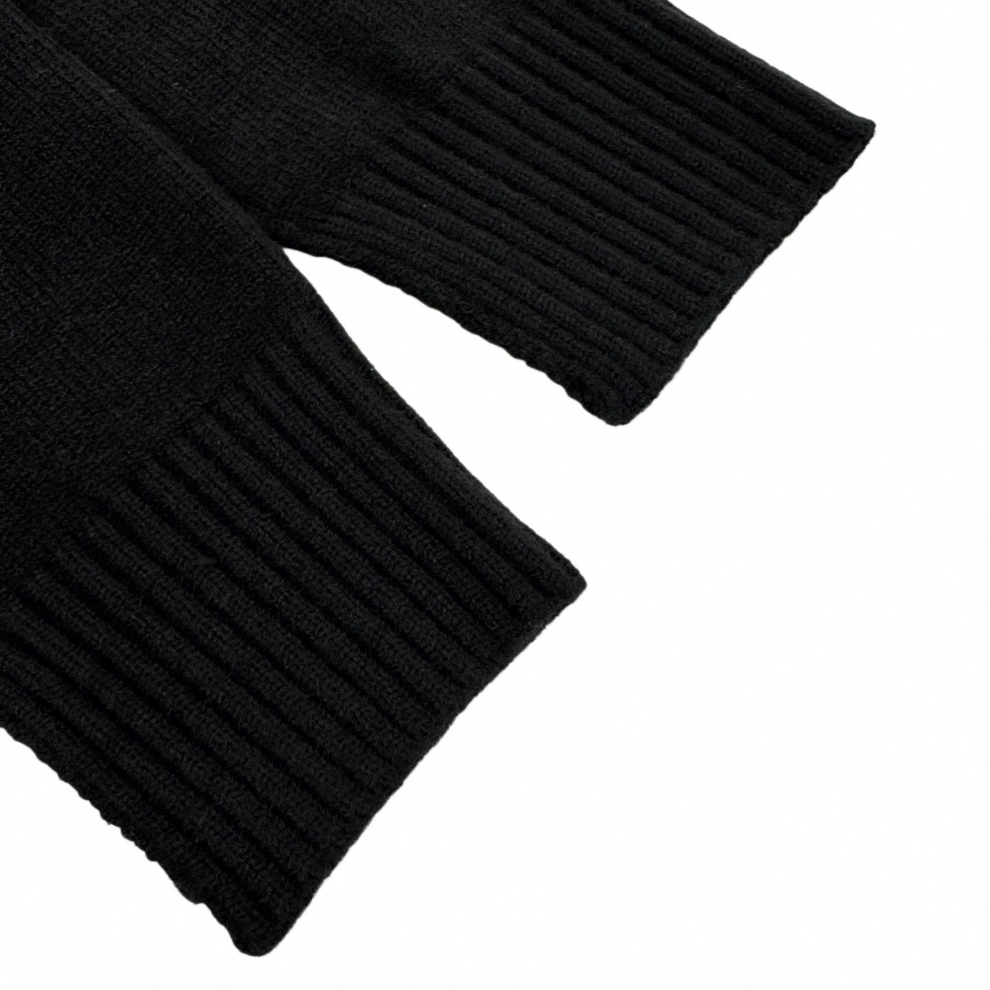 Oversized V-Neck Cardigan | Black