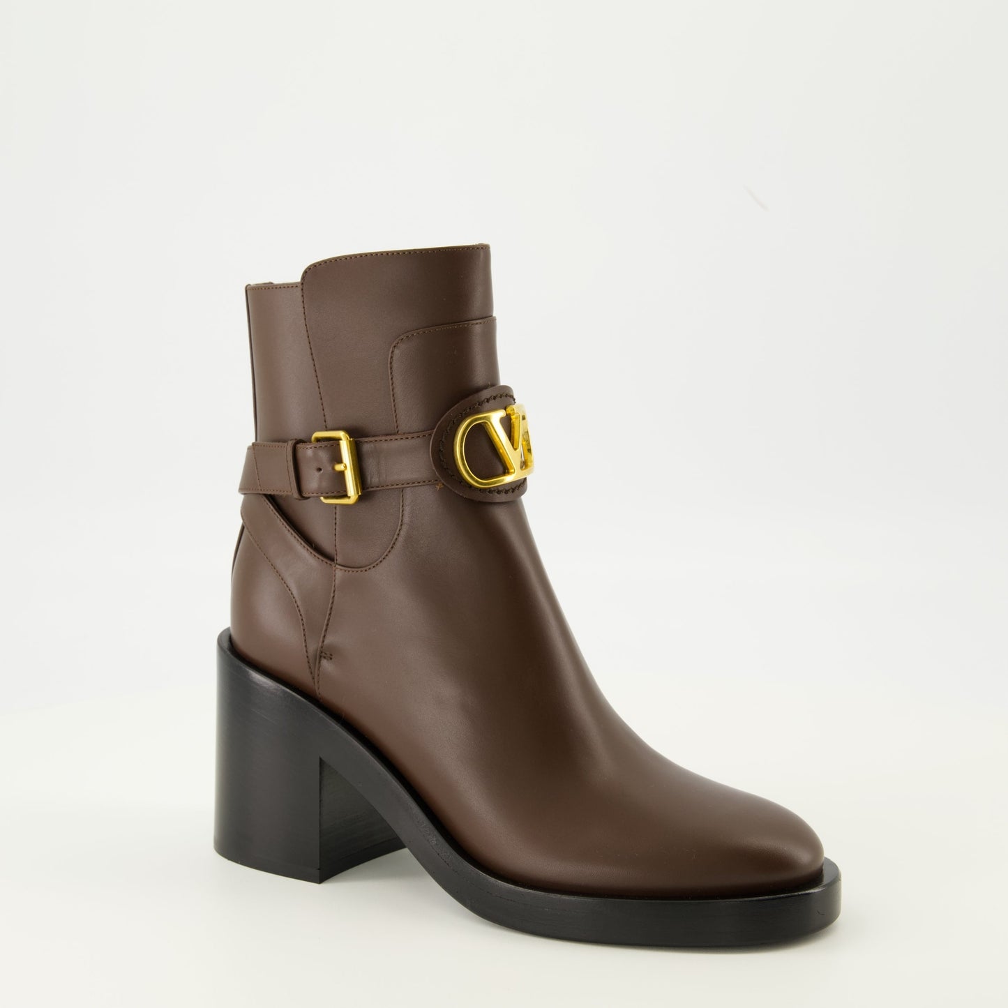 Vlogo Ankle Boots