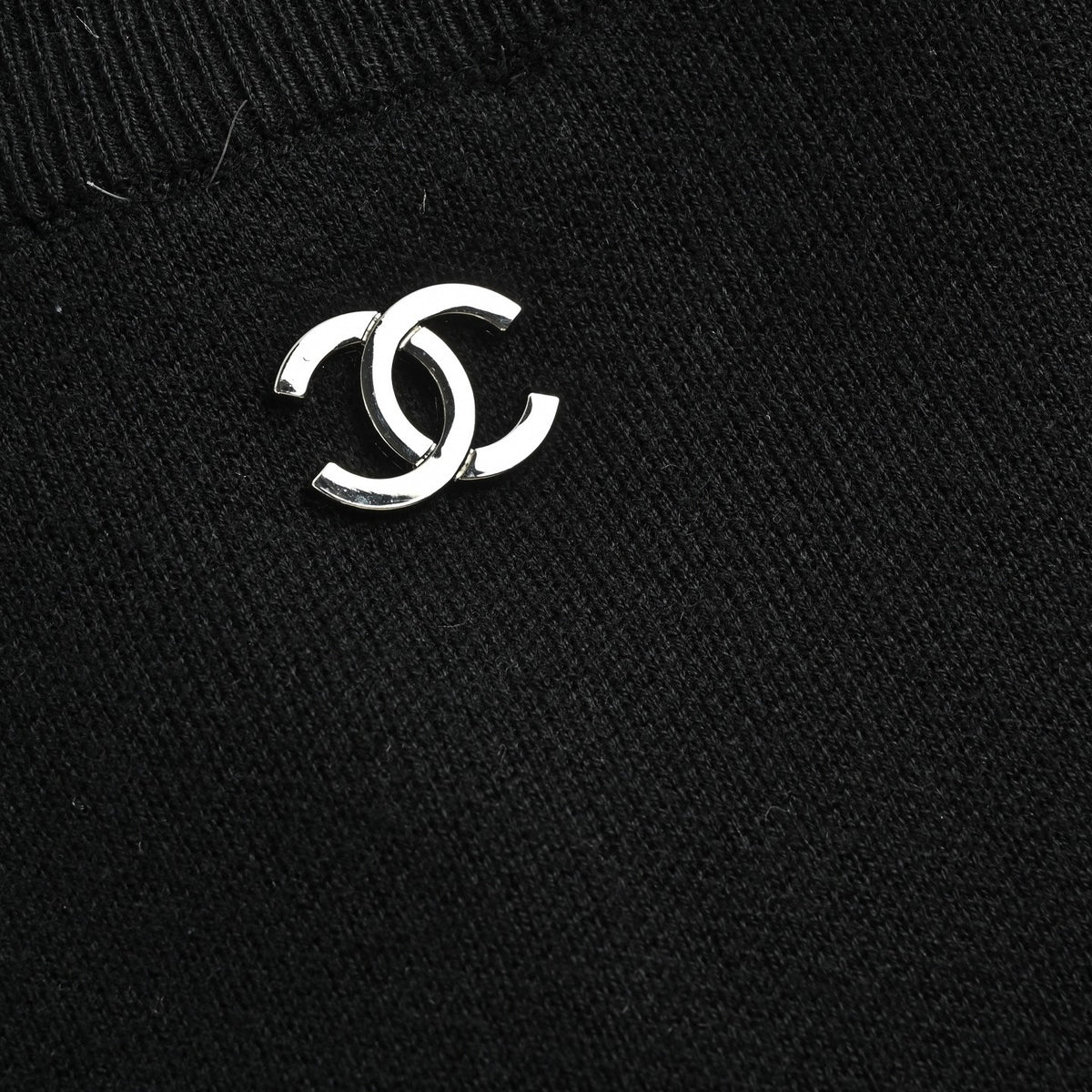 Metal CC Back Logo Half-Zip Wool Knit Sweater in Black