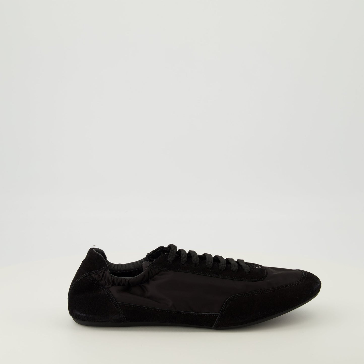 Collapse Black Sneakers