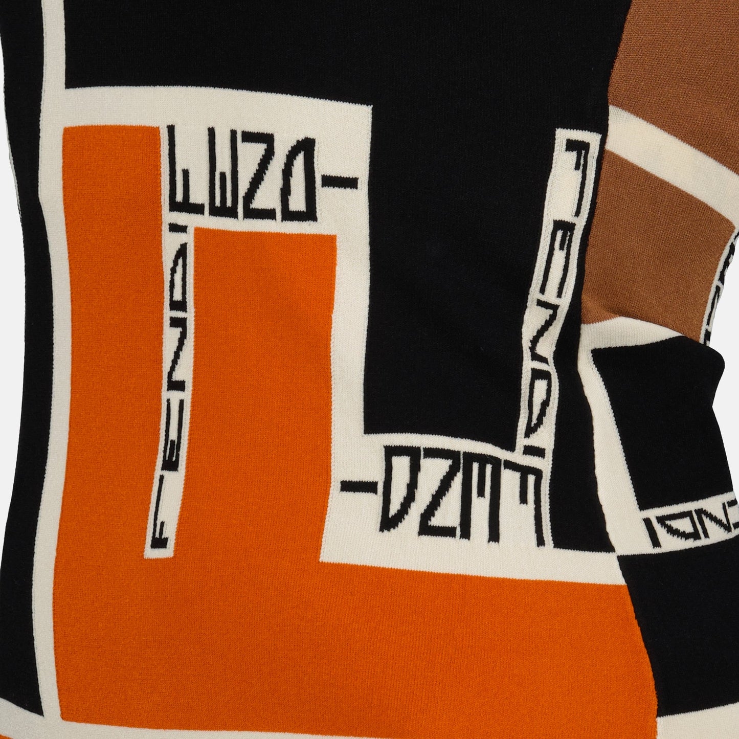 Sleeveless Top in Lycra®