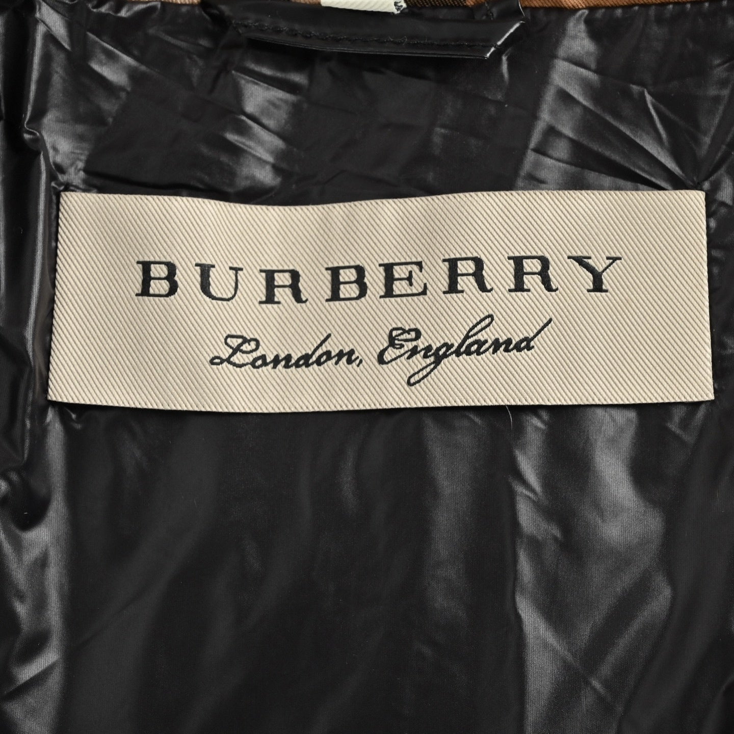 Check Lined Hooded Puffer | Black