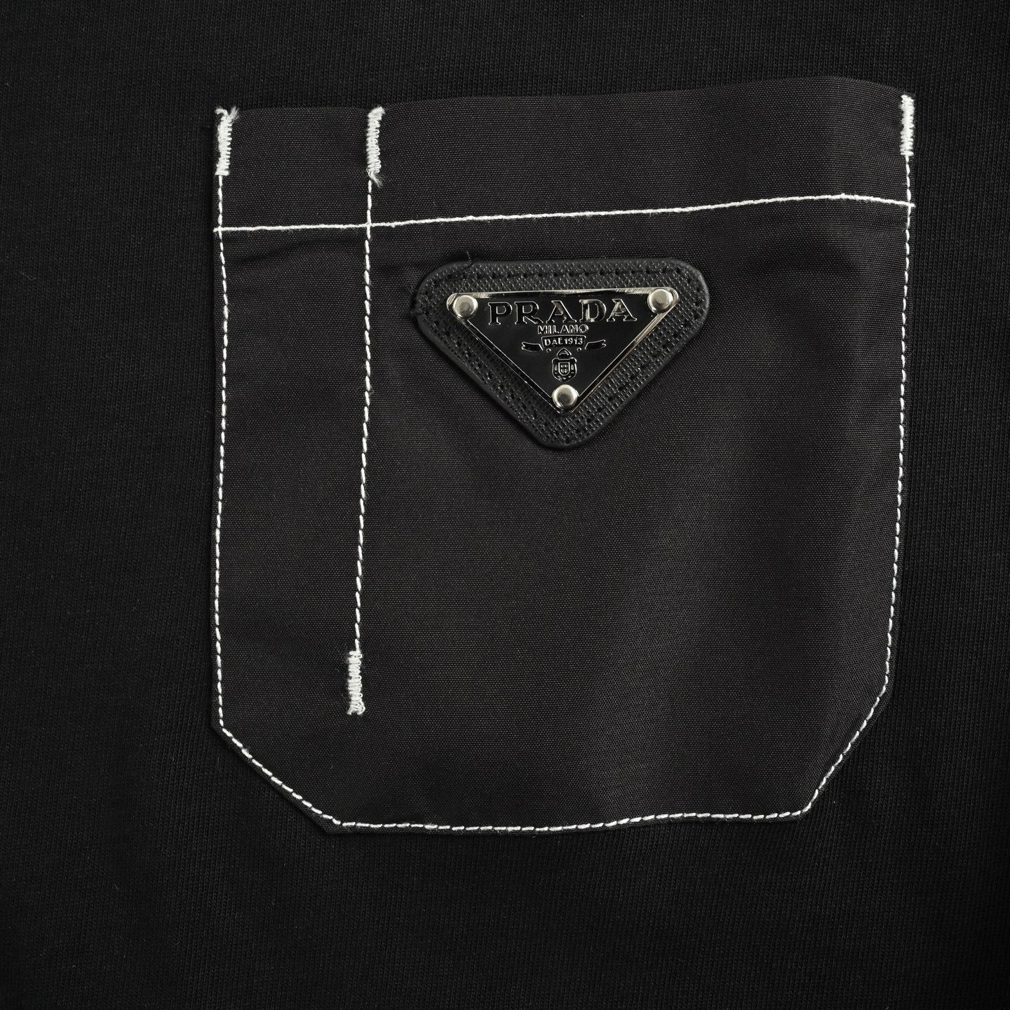 Contrast Stitch Pocket T-Shirt