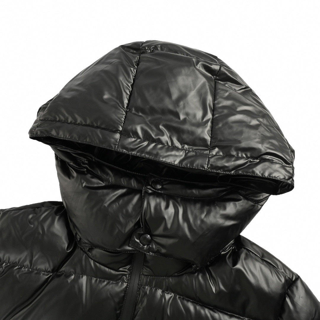 Enamel Triangle Logo Glossy Re-Nylon Hooded Short Down Jacket in Black